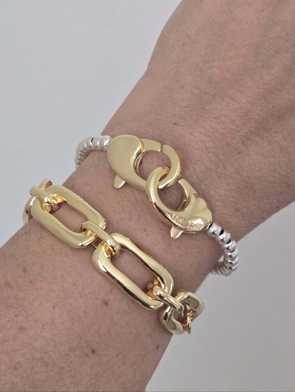 Uno De 50 • ABANADO • Gold Plated Link Bracelet - Picture 10 of 12